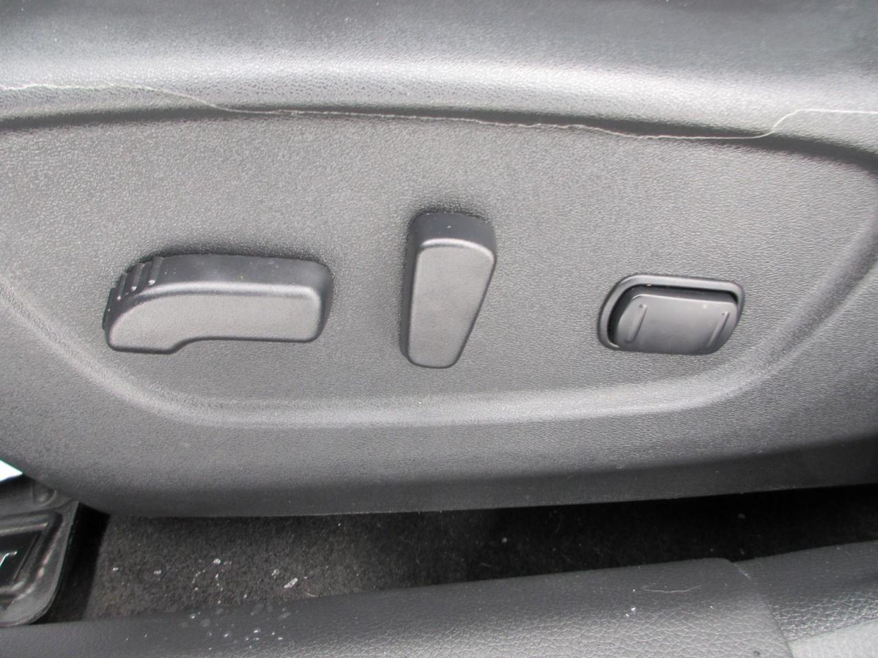 2018 Nissan Rogue  Photo