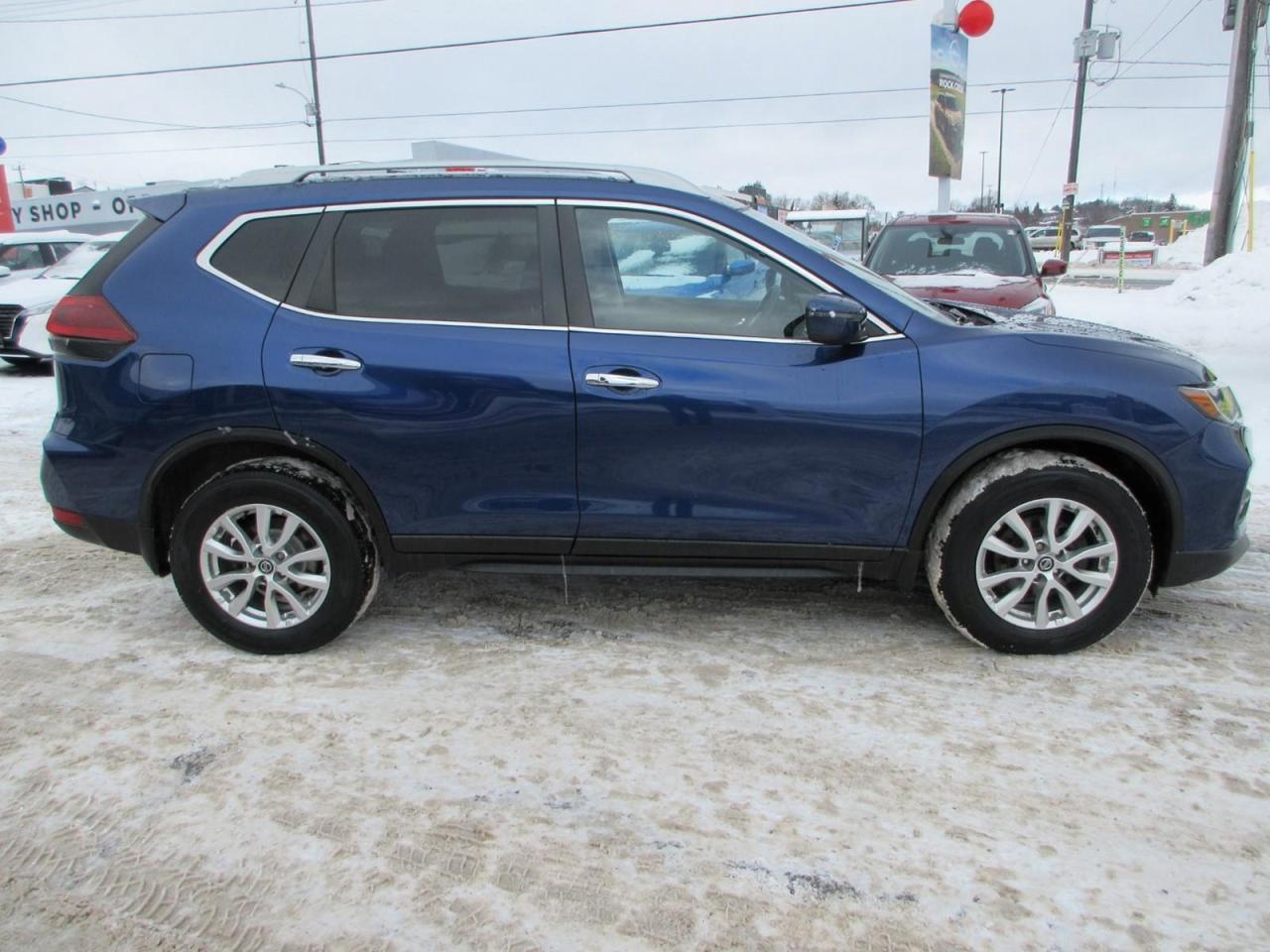 2020 Nissan Rogue  Photo