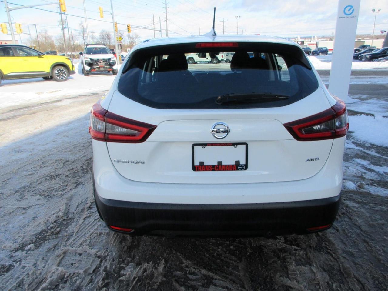 2021 Nissan Qashqai S Photo3