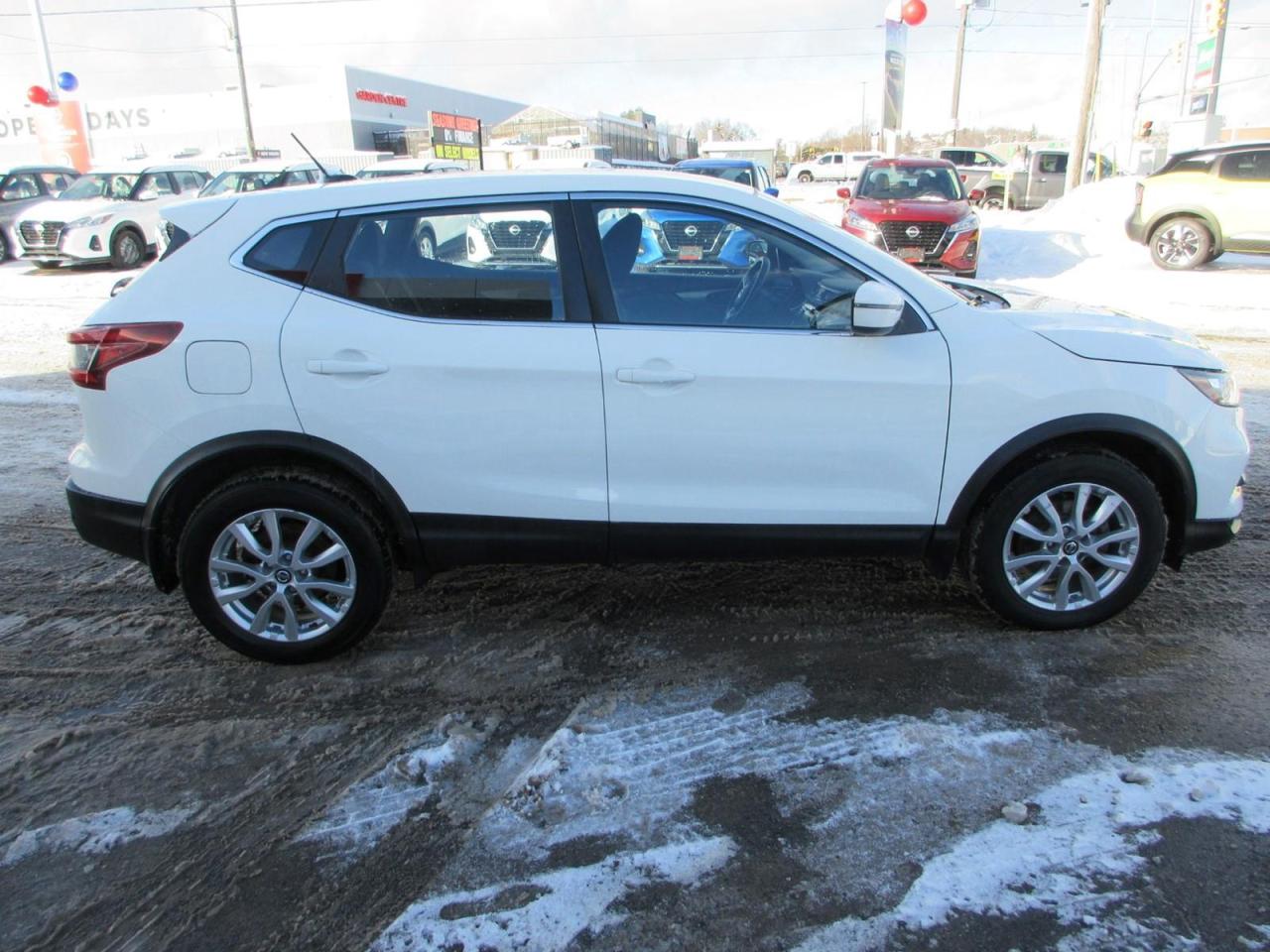 2021 Nissan Qashqai S Photo