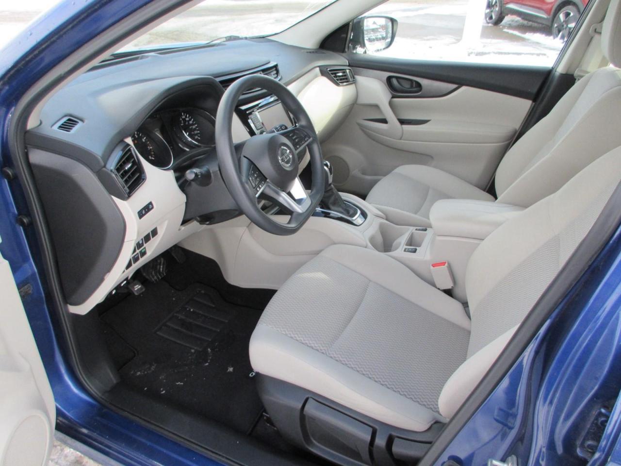 2020 Nissan Qashqai S Photo