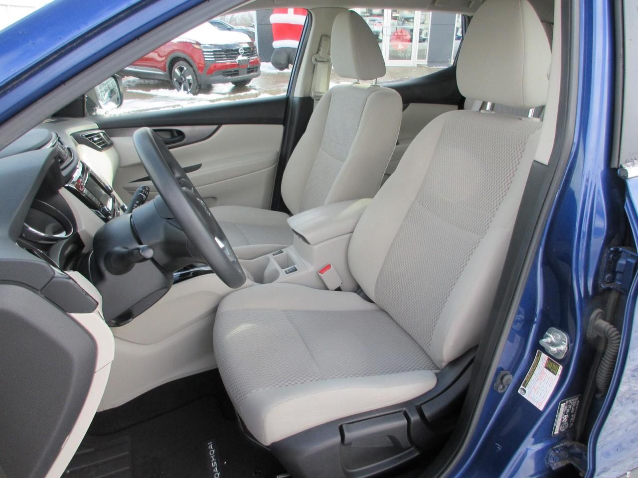 2020 Nissan Qashqai S Photo