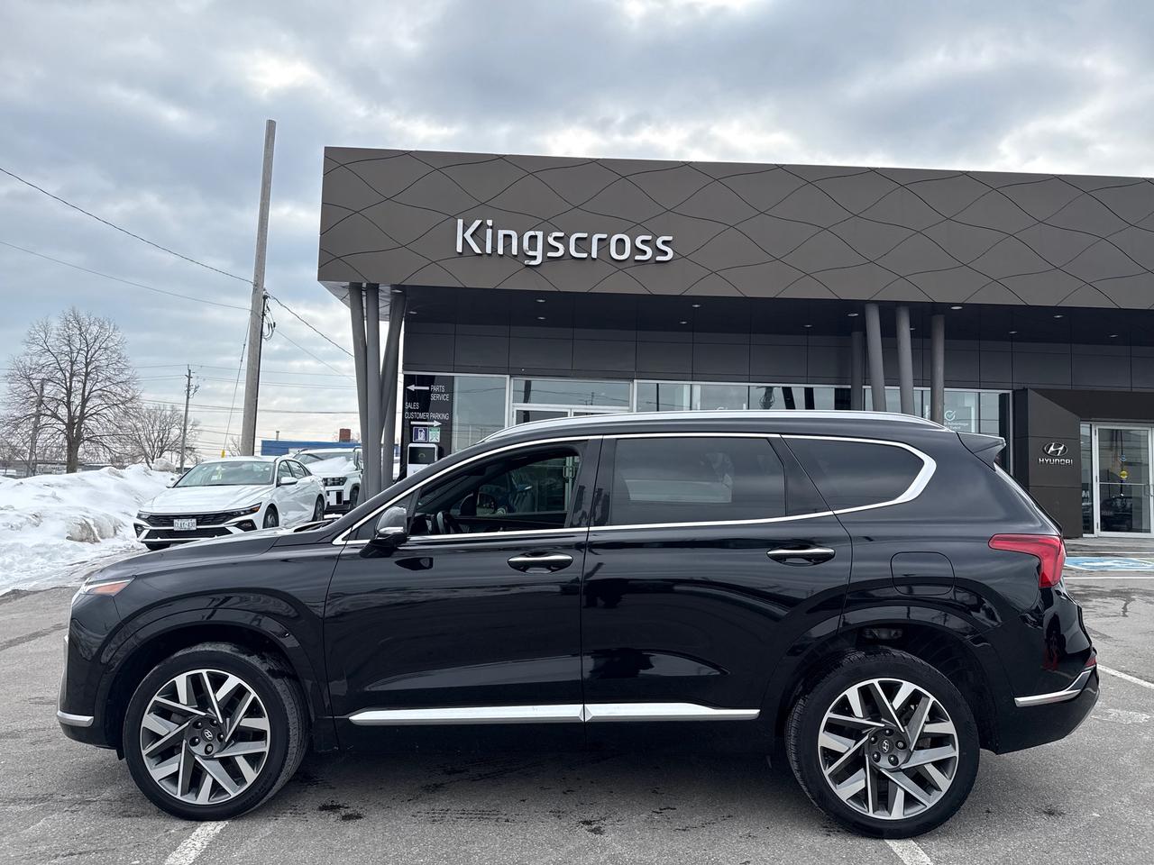 2022 Hyundai Santa Fe Ultimate Calligraphy Photo