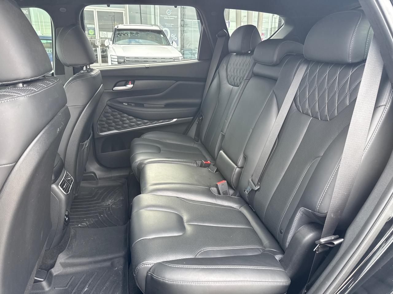 2022 Hyundai Santa Fe Ultimate Calligraphy Photo