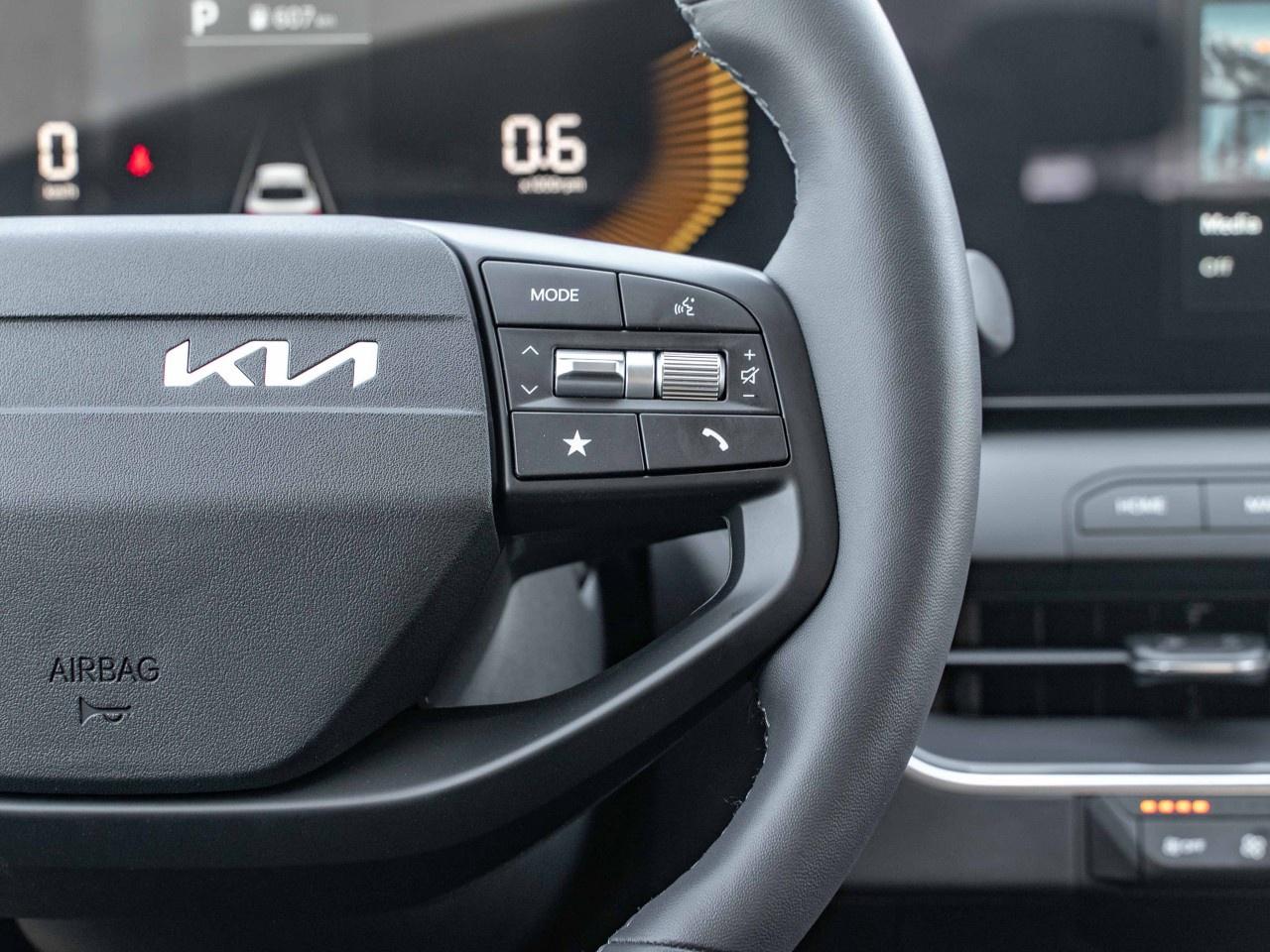 2025 Kia K4 EX  FWD Photo