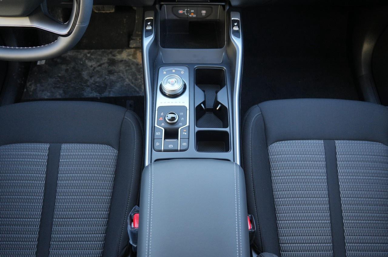 2026 Kia Sorento Hybrid LX AWD Photo