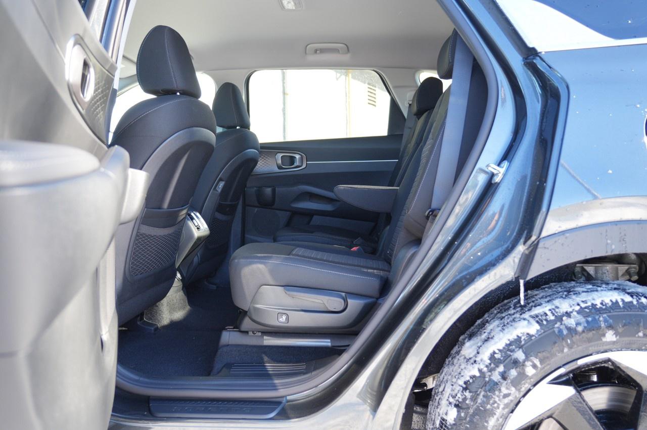 2026 Kia Sorento Hybrid LX AWD Photo