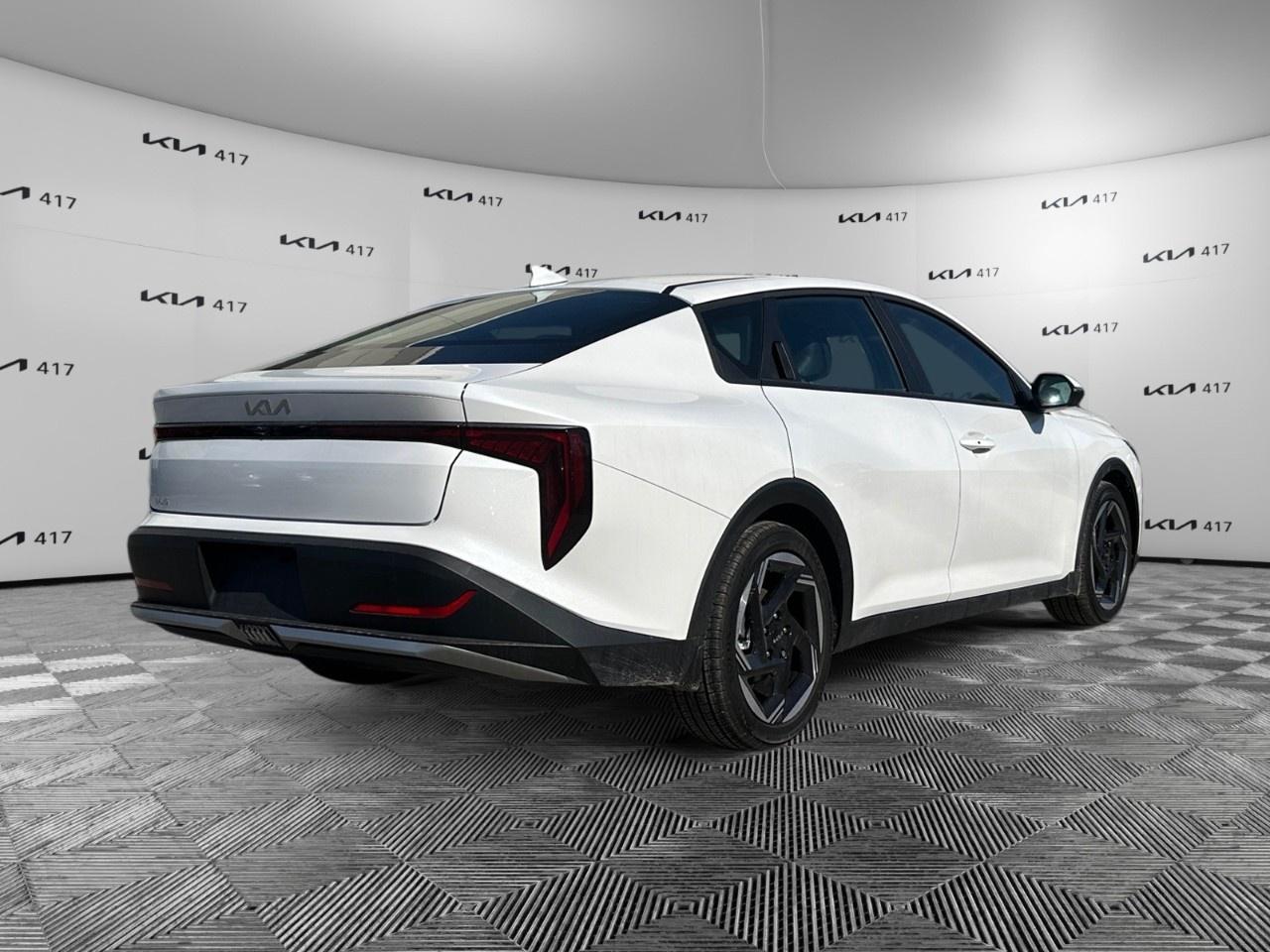 2025 Kia K4 EX  FWD Photo