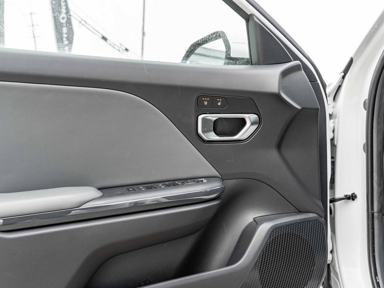 2025 Kia K4 EX  FWD Photo