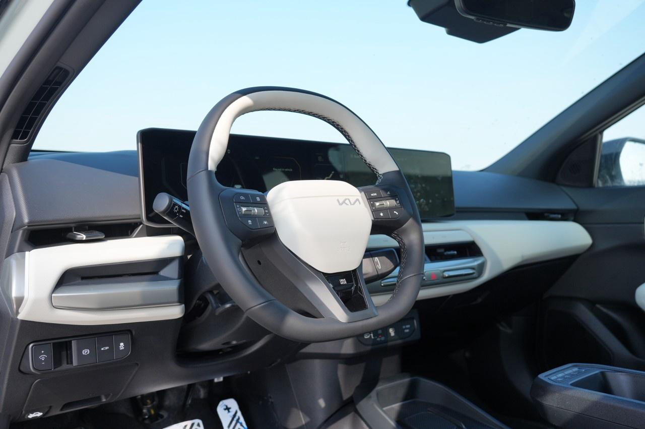 2026 Kia EV4 GT-Line FWD Photo