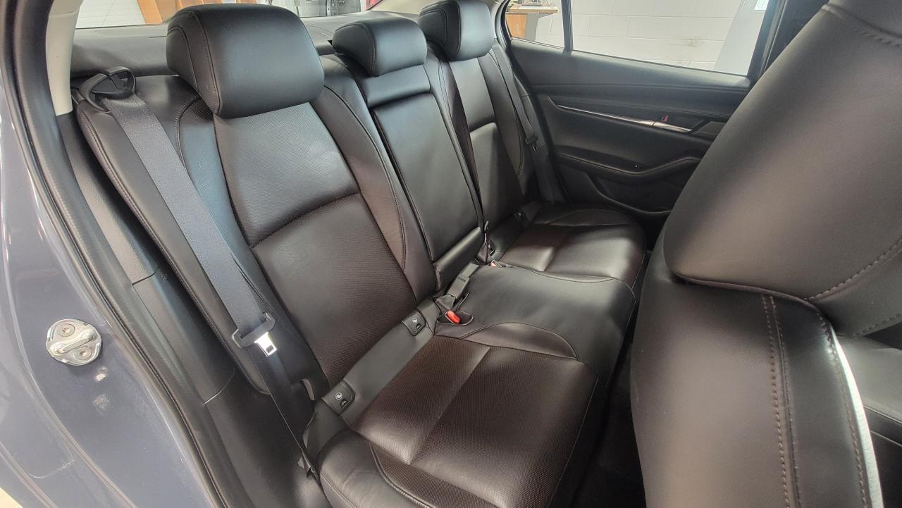 2024 Mazda MAZDA3 GT w/Turbo Photo