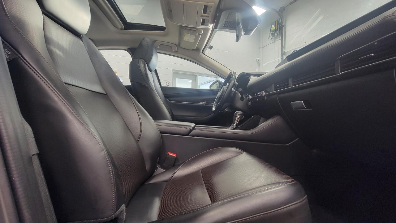 2024 Mazda MAZDA3 GT w/Turbo Photo