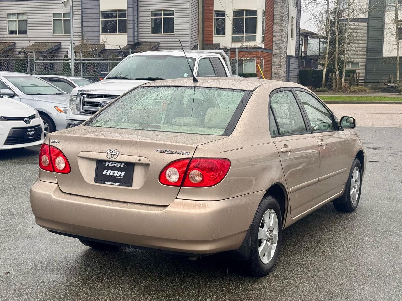 2005 Toyota Corolla CE Photo5