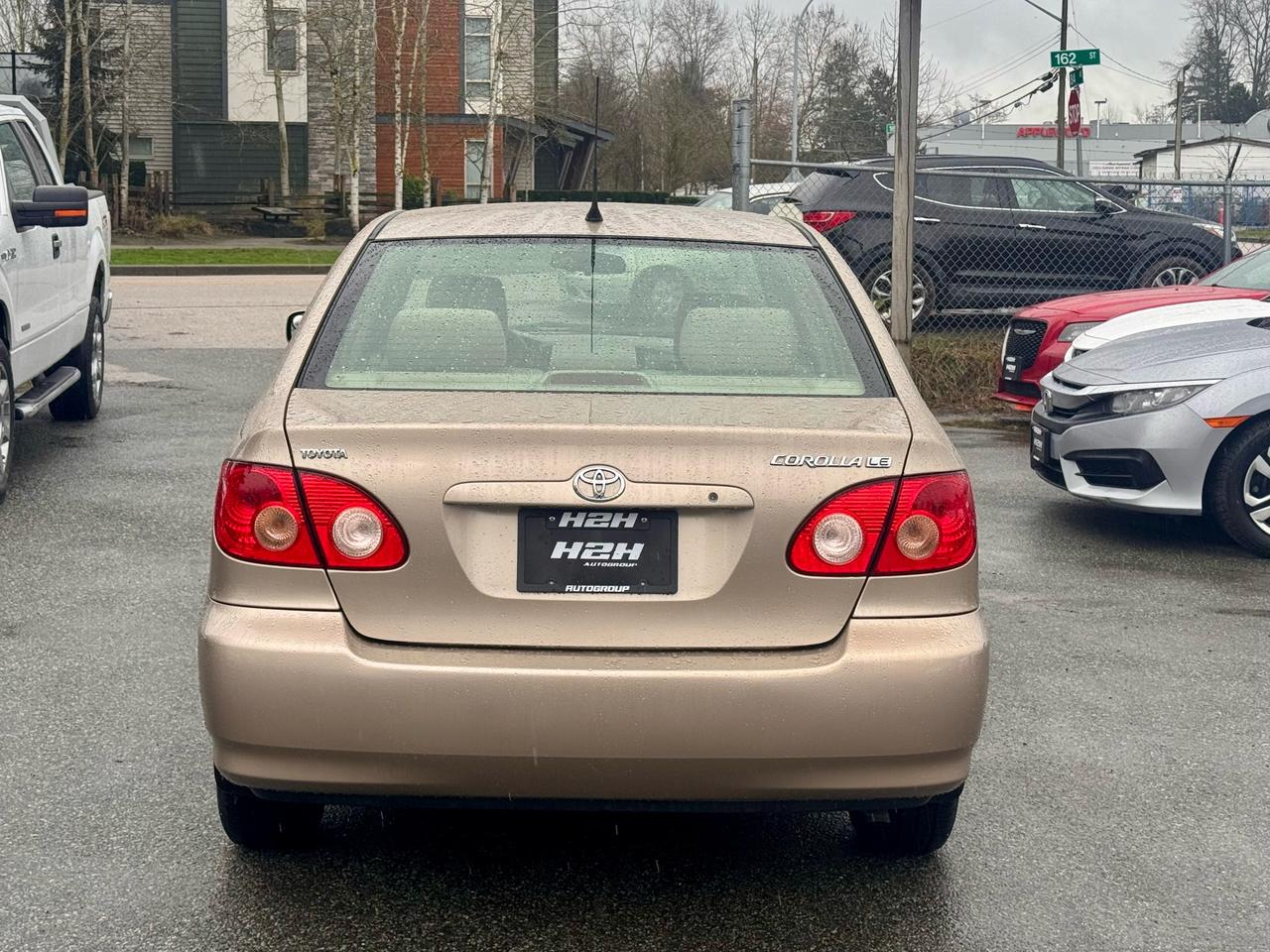 2005 Toyota Corolla CE Photo6
