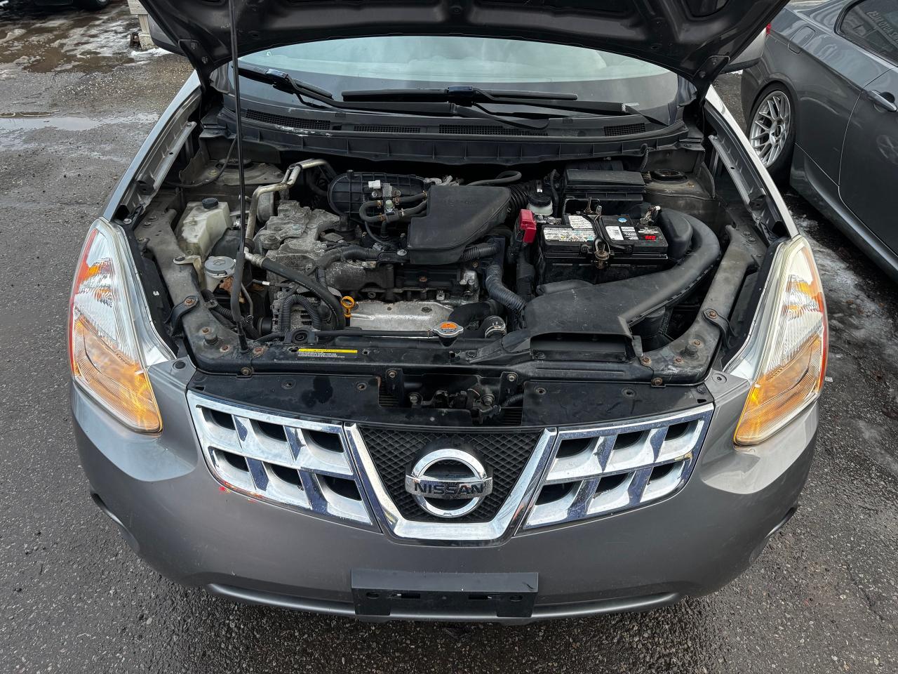 2013 Nissan Rogue SV Photo