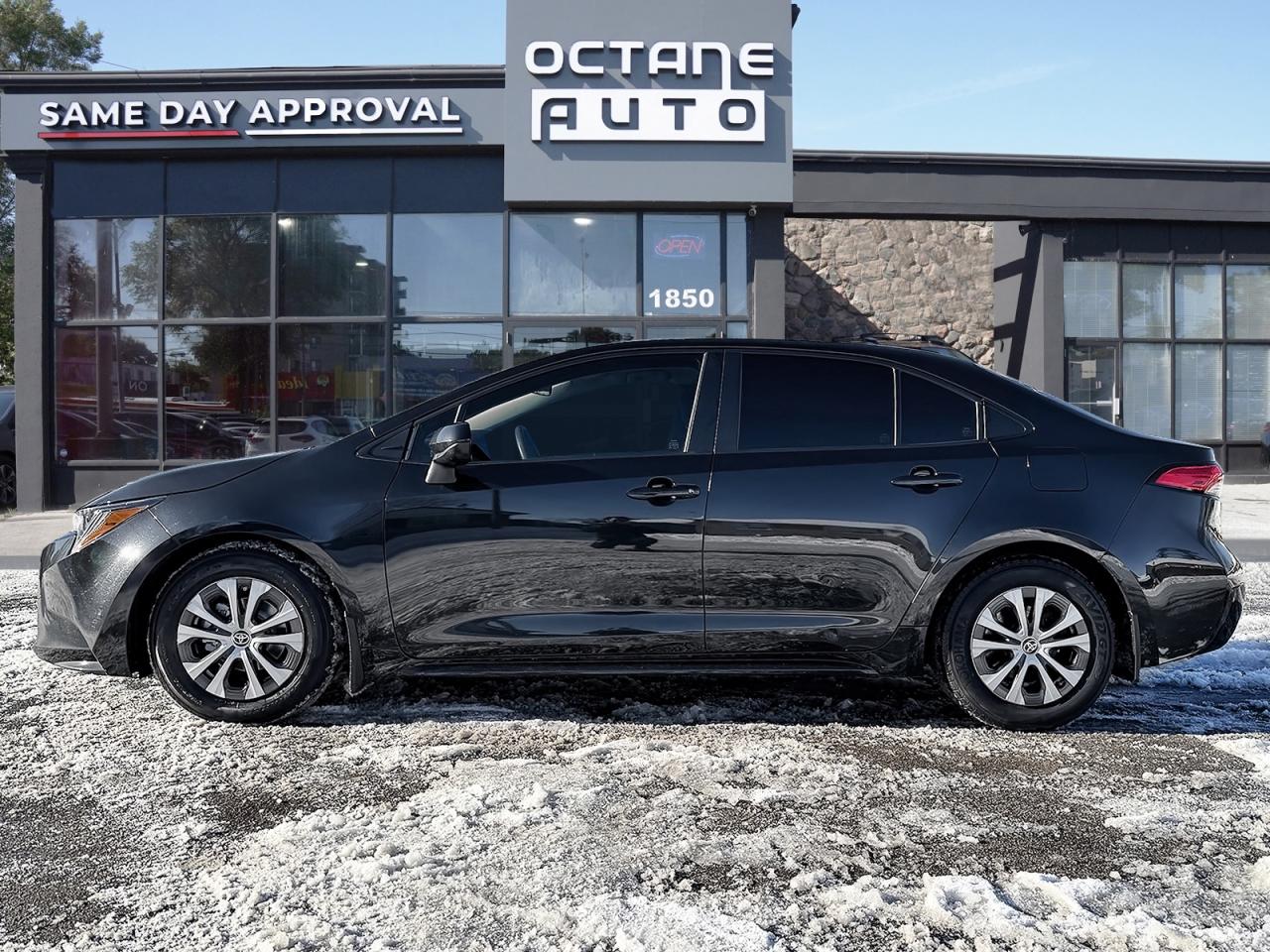 2022 Toyota Corolla Hybrid Photo2