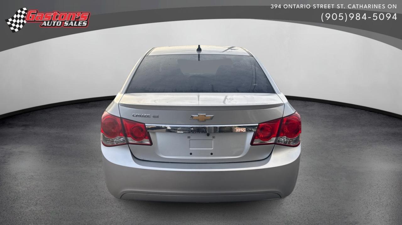 2011 Chevrolet Cruze Eco w/1SA Photo3