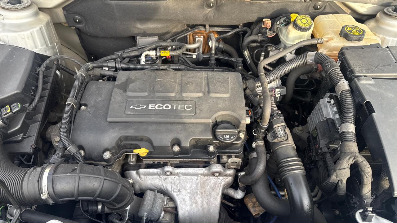 2011 Chevrolet Cruze Eco w/1SA Photo