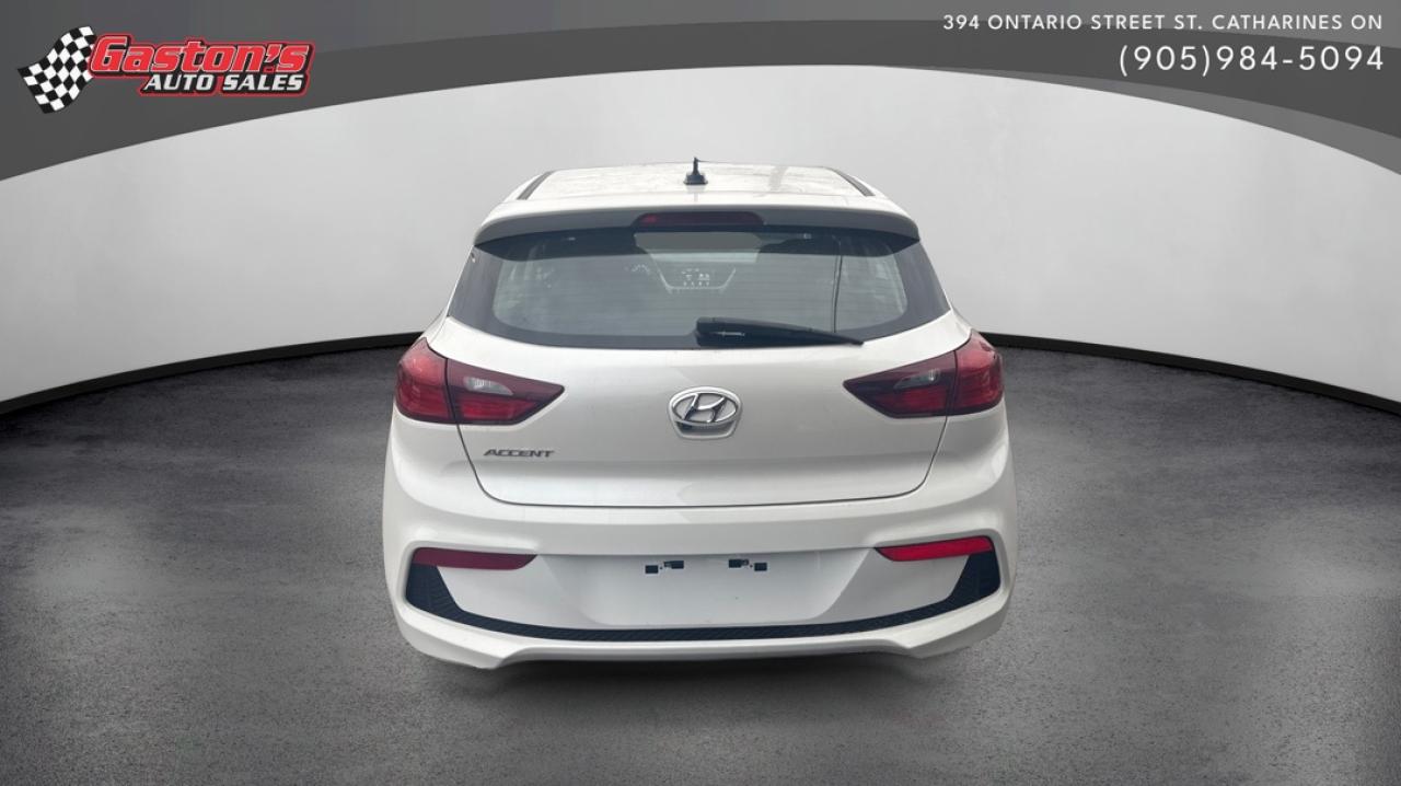 2019 Hyundai Accent Preferred Photo3
