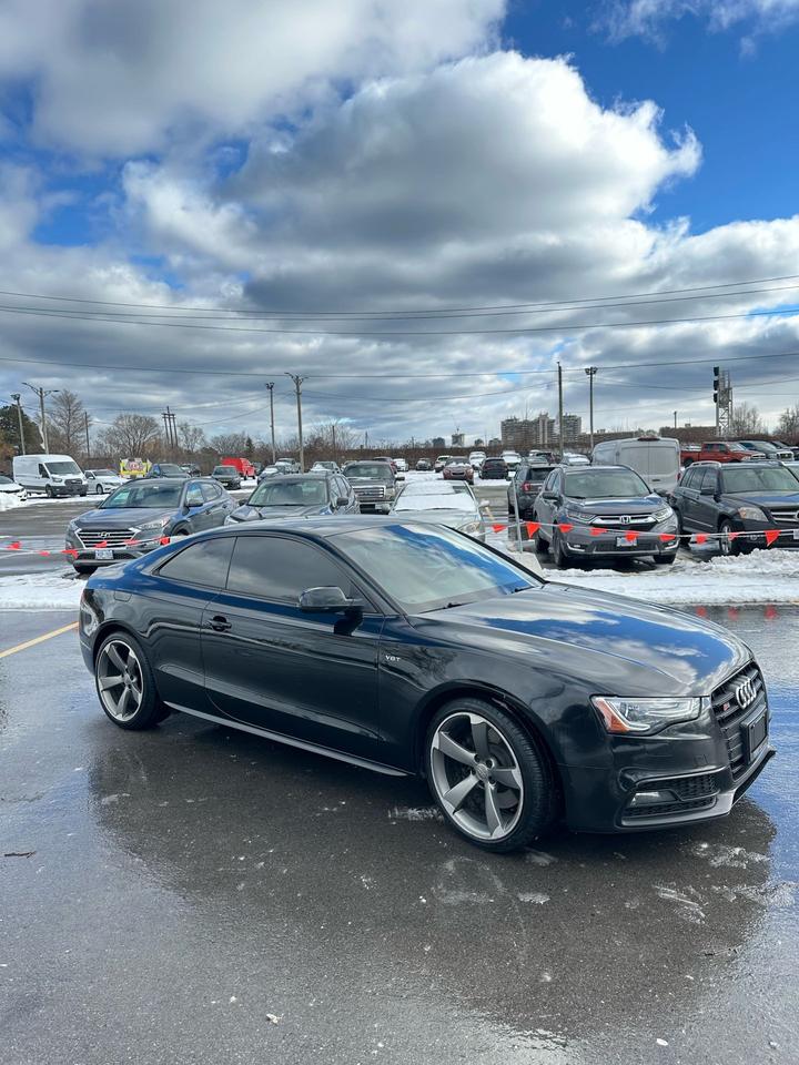 2016 Audi S5 Black optic package Photo3