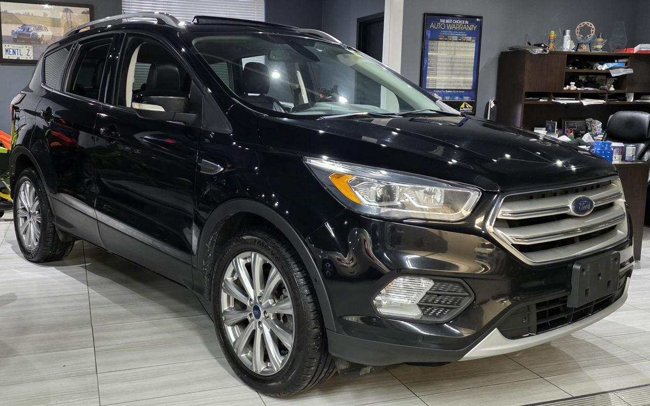 2018 Ford Escape Titanium - Photo #1