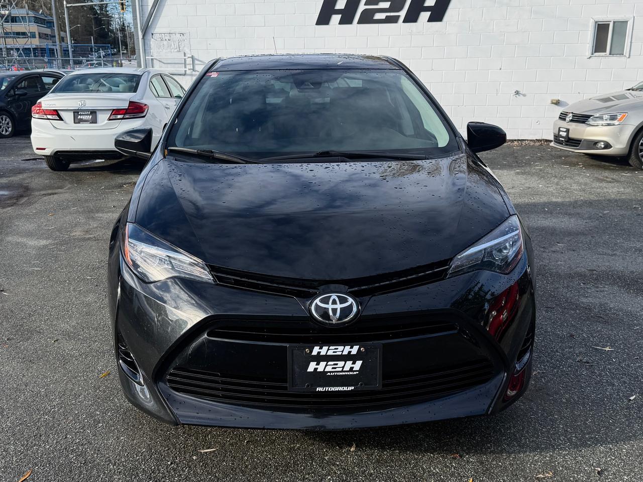 2017 Toyota Corolla FINANCING AVAILABLE Photo2