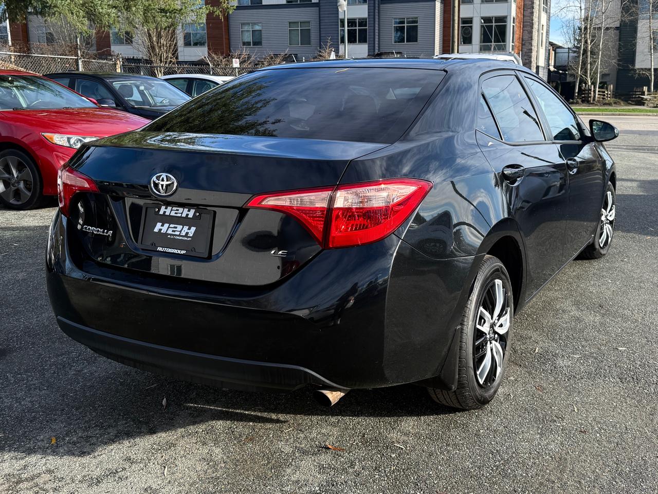 2017 Toyota Corolla FINANCING AVAILABLE Photo6
