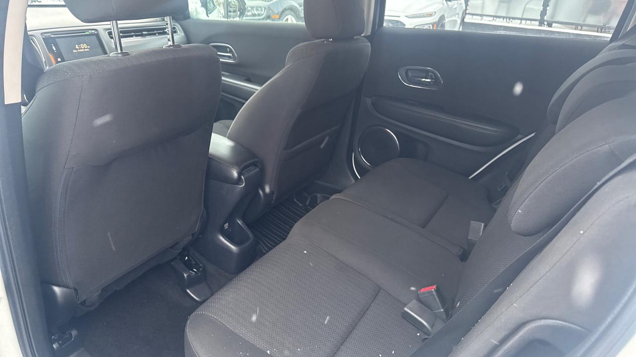 2016 Honda HR-V EX Photo