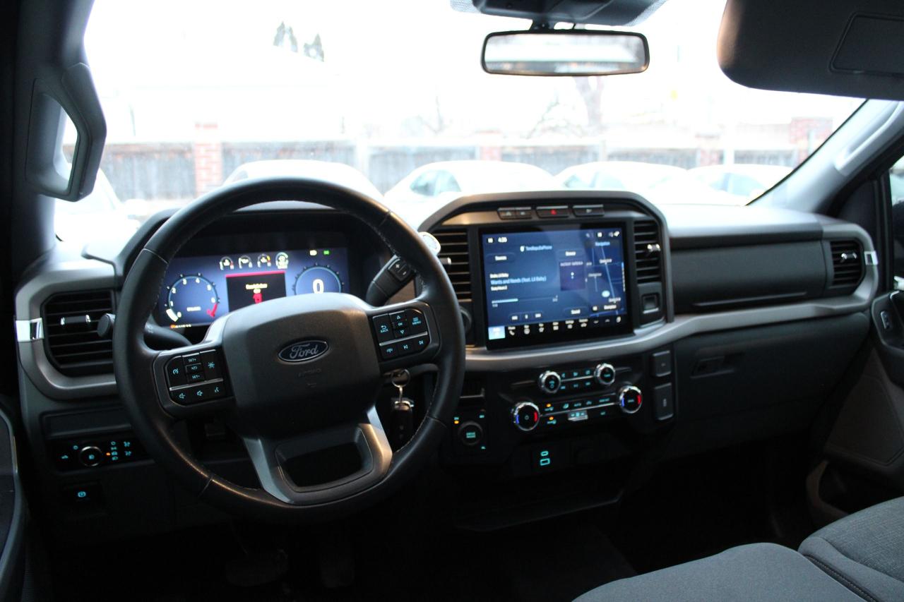 2024 Ford F-150 XLT 4WD SuperCrew 5.5' Box Photo