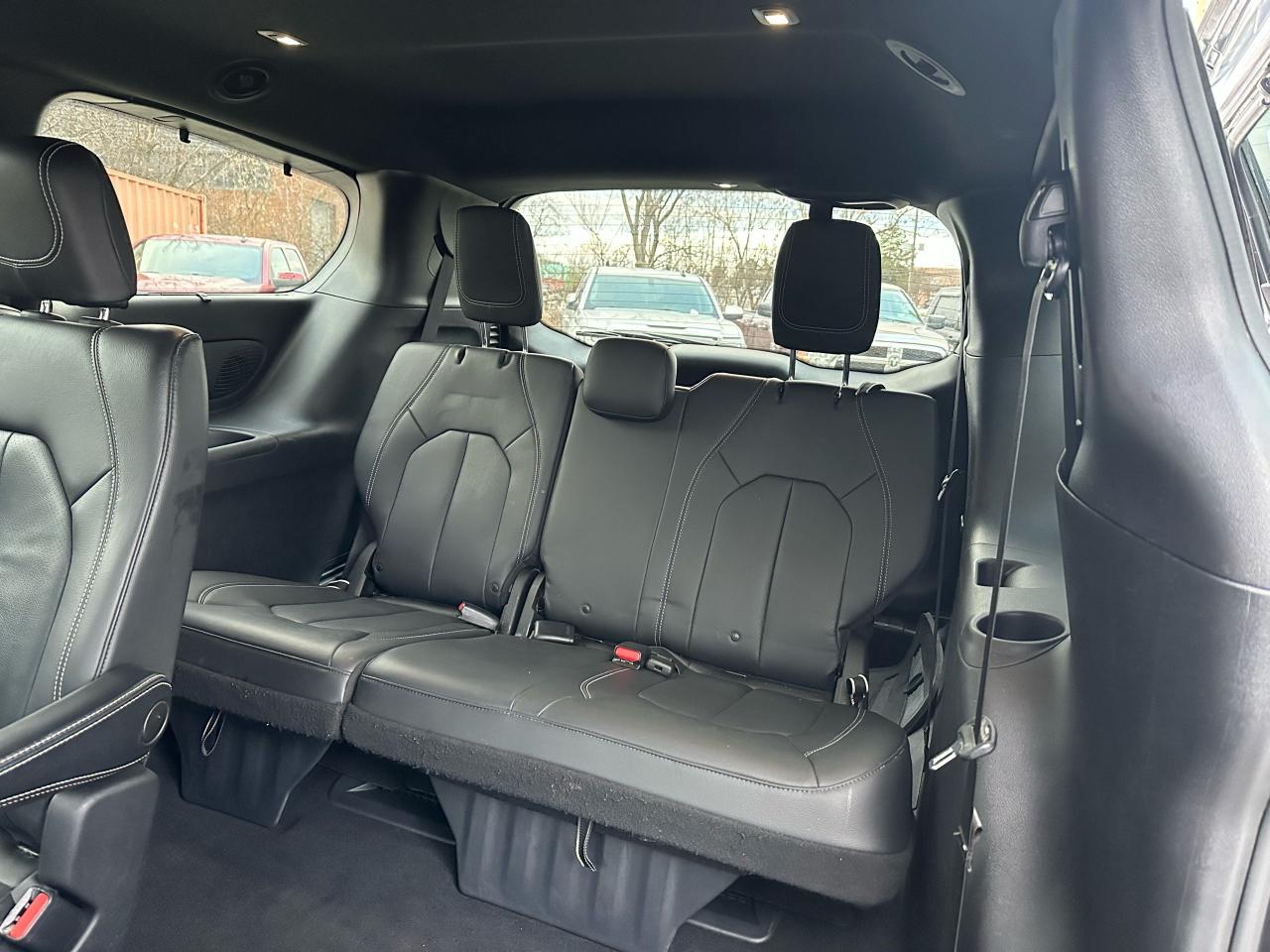 2020 Chrysler Pacifica Touring-L Plus - Photo #8