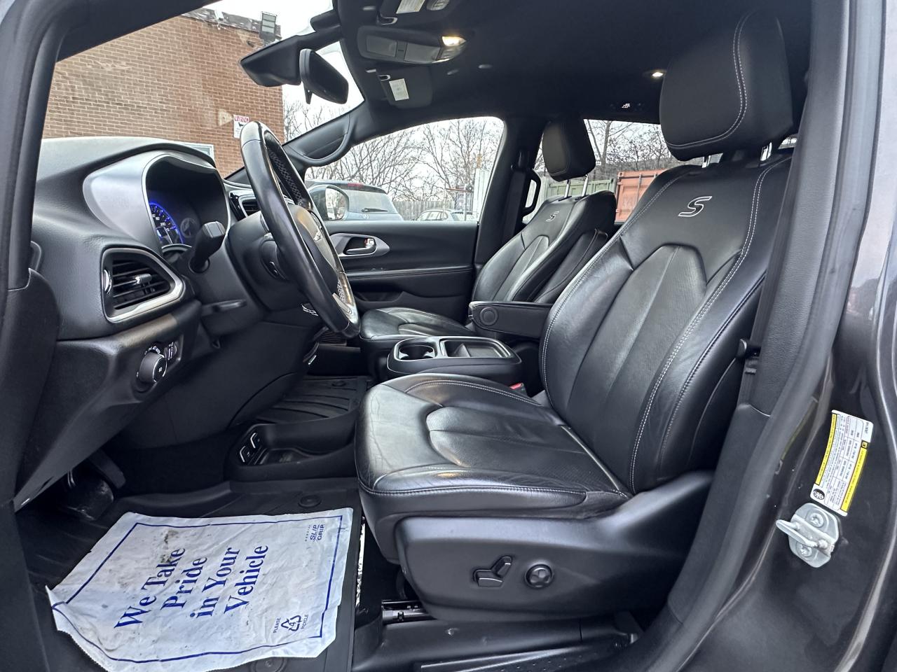 2020 Chrysler Pacifica Touring-L Plus Photo