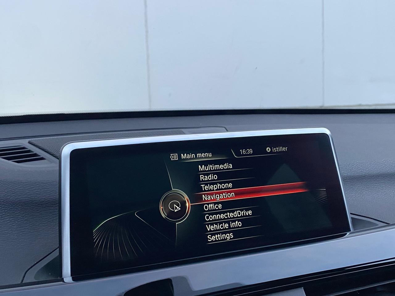 2017 BMW X1 xDRIVE28i-SPORT-NAV-CAMERA-HUD-PANO ROOF-1 OWNER Photo