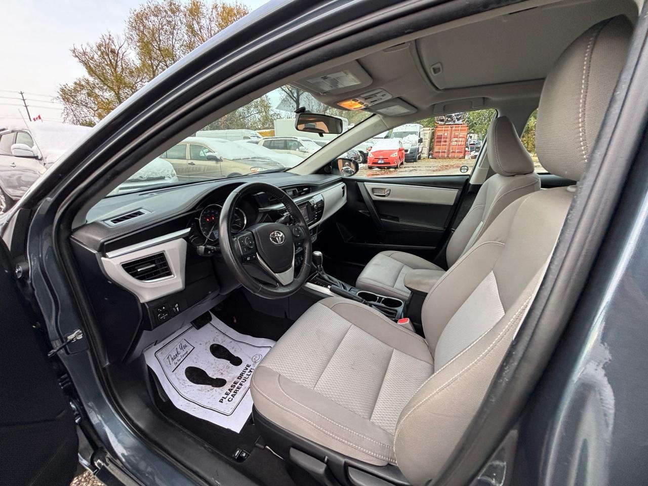 2016 Toyota Corolla 4DR SDN AUTO LE Photo