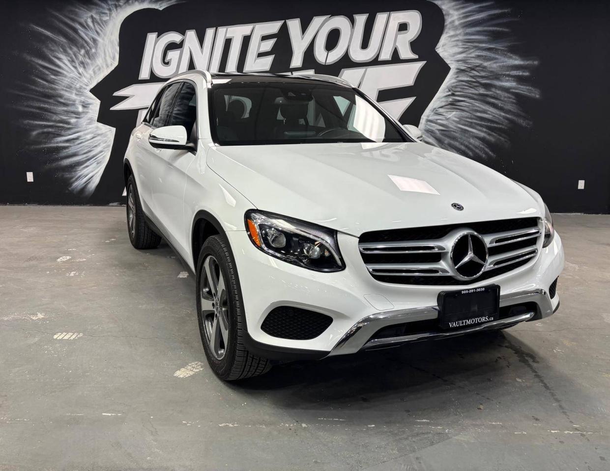 Used 2017 Mercedes-Benz GLC-Class 4MATIC 4dr GLC 300 $0 % DOWN FINANCE OAC for sale in Mississauga, ON