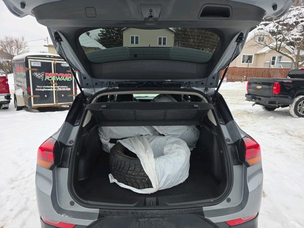 2024 Buick Encore GX Preferred PREFFERED Photo