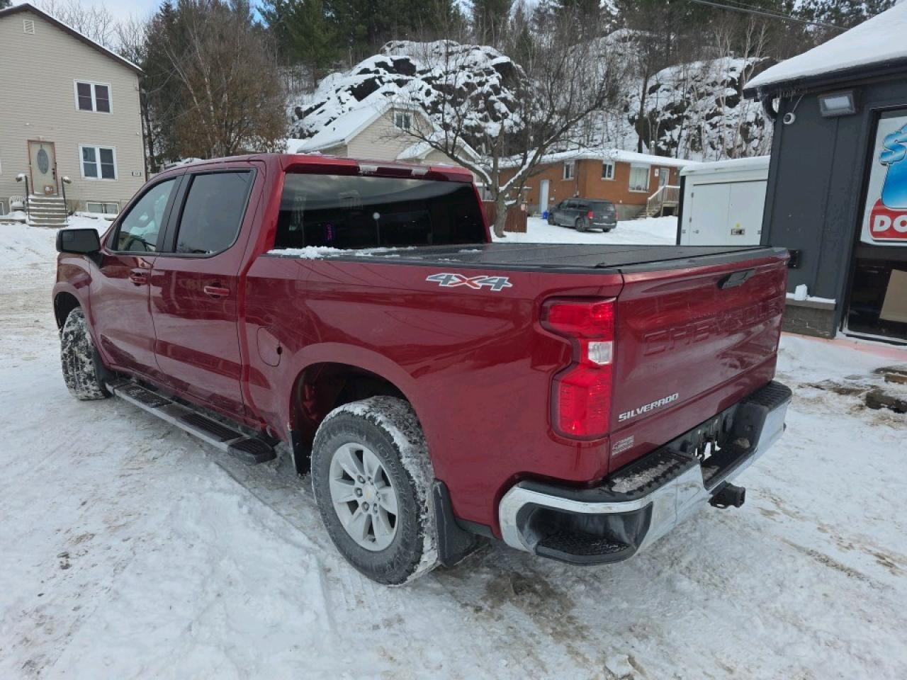 2022 Chevrolet Silverado 1500 LTD LIMITED LT 4X4 Photo2