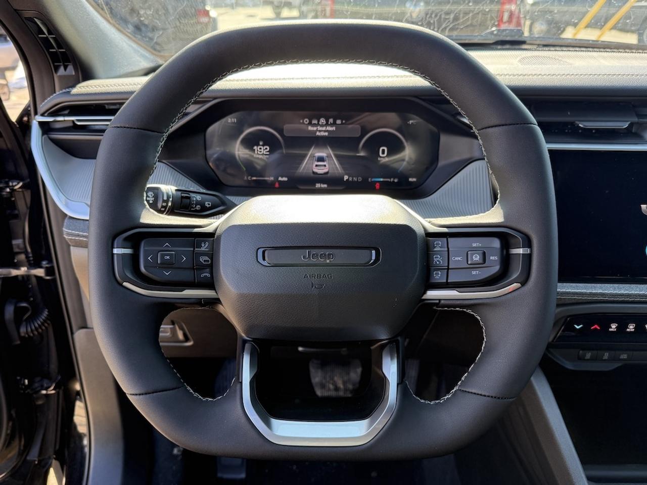 2026 Jeep Cherokee LAREDO 4x4 Photo