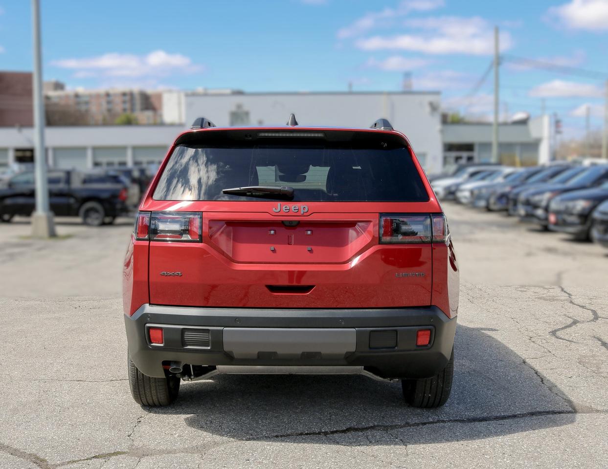 2026 Jeep Cherokee Limited 4X4 Photo