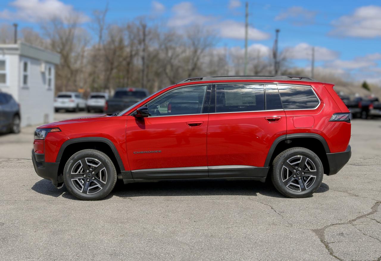 2026 Jeep Cherokee Limited 4X4 Photo