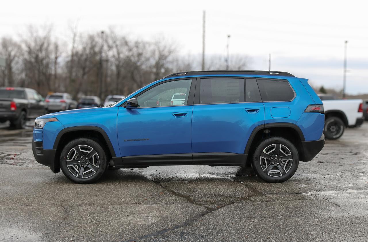 2026 Jeep Cherokee Limited 4X4 Photo