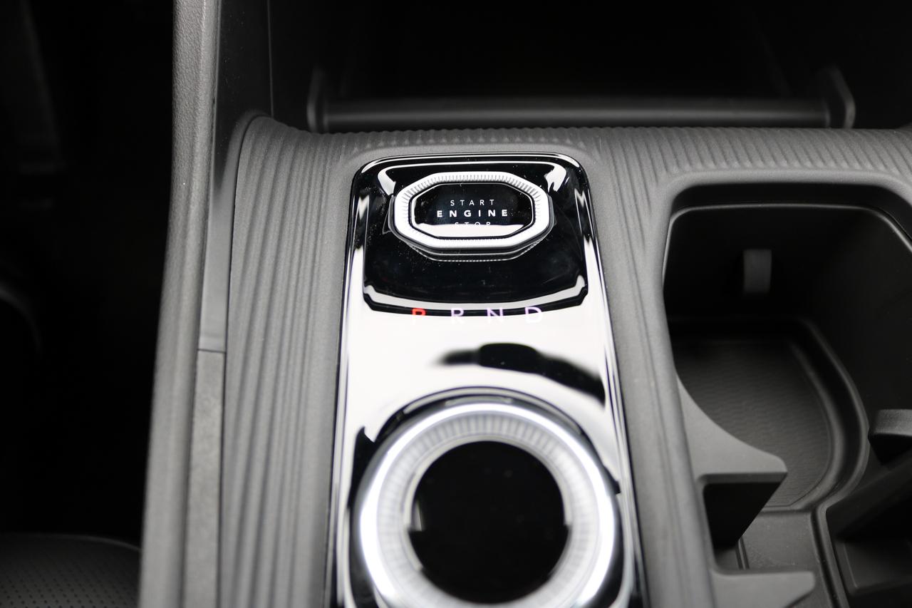 2026 Jeep Cherokee Limited 4X4 Photo