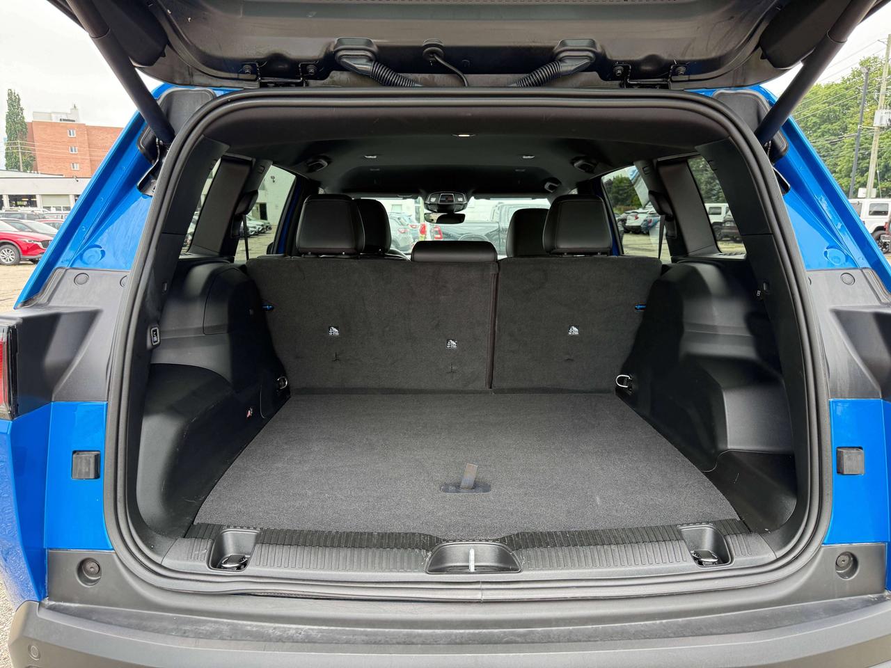 2026 Jeep Cherokee Limited 4X4 Photo