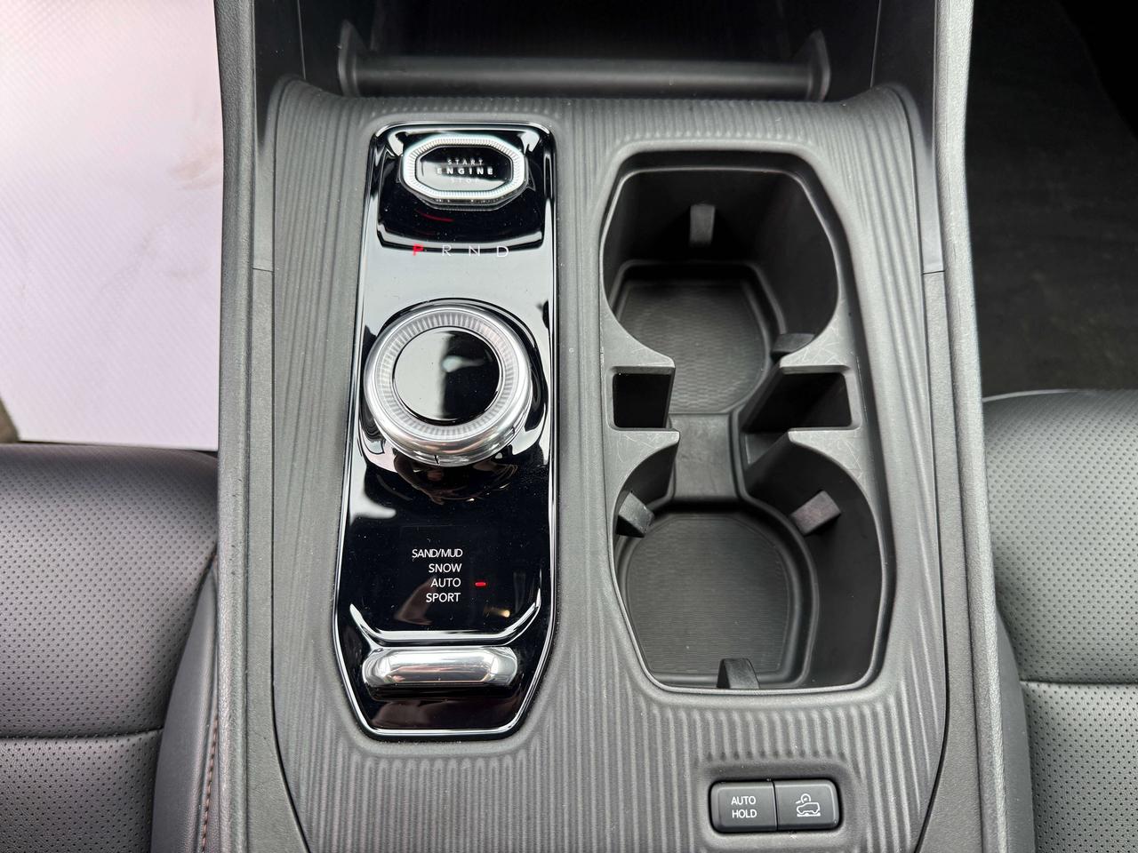 2026 Jeep Cherokee Limited 4X4 Photo