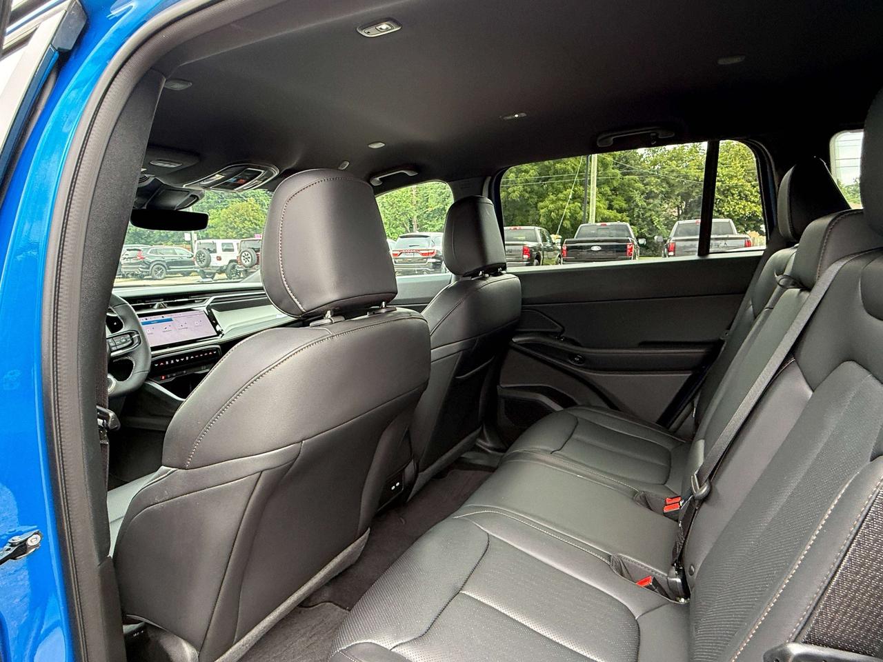 2026 Jeep Cherokee Limited 4X4 Photo