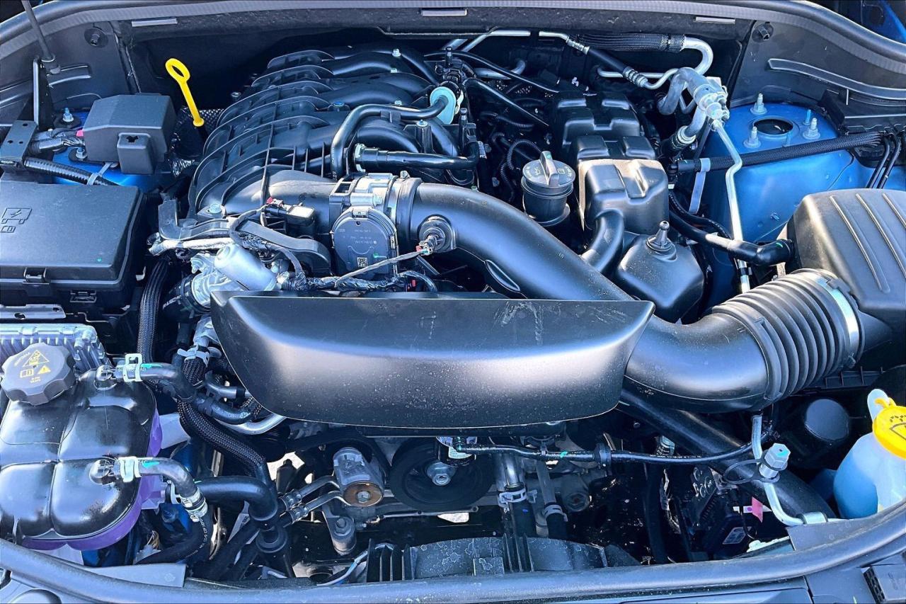 2026 Dodge Durango GT AWD | Heated Seats & Wheel | Blacktop | 7-Seats Photo