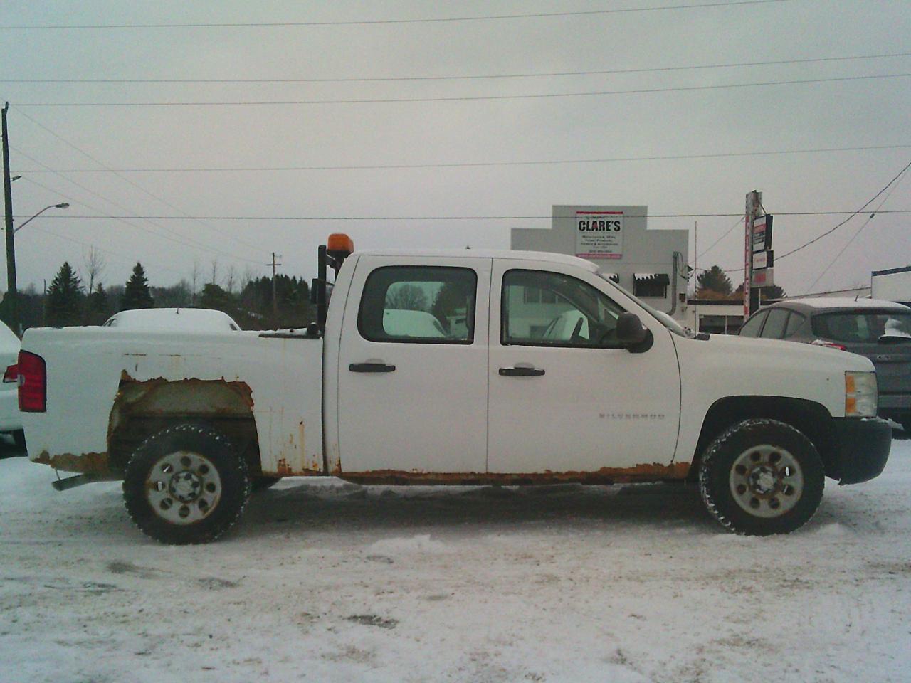 2011 Chevrolet Silverado 1500 2WD Crew Cab 143.5  WT - Photo #5