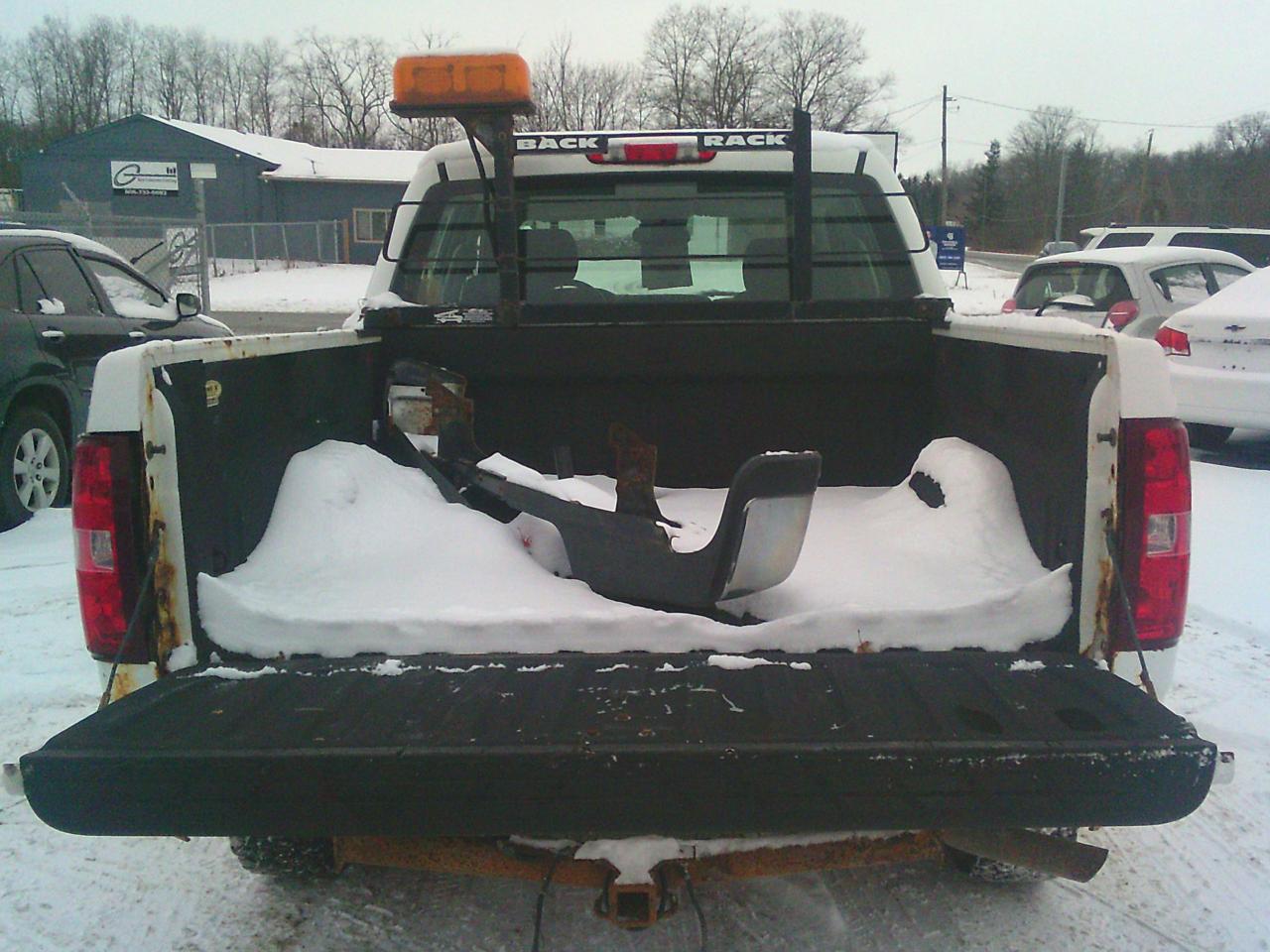 2011 Chevrolet Silverado 1500 2WD Crew Cab 143.5  WT - Photo #26