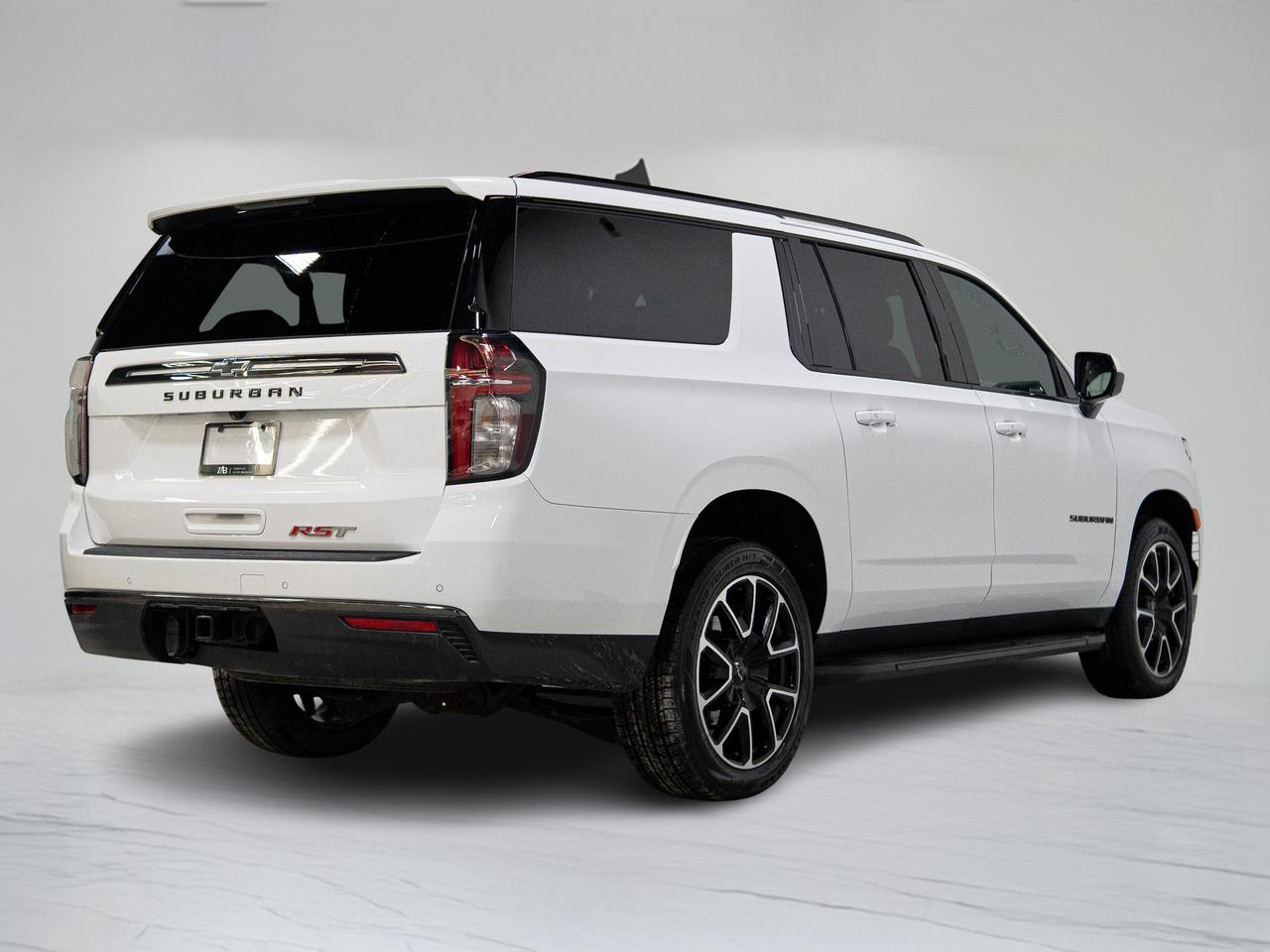 2021 Chevrolet Suburban RST | 1SP PKG | 8 PASS | BOSE | PANO | 22 IN Photo