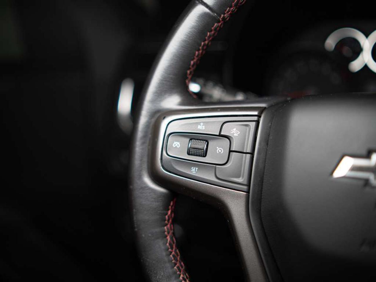 2021 Chevrolet Suburban RST | 1SP PKG | 8 PASS | BOSE | PANO | 22 IN Photo