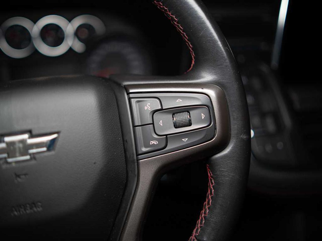 2021 Chevrolet Suburban RST | 1SP PKG | 8 PASS | BOSE | PANO | 22 IN Photo